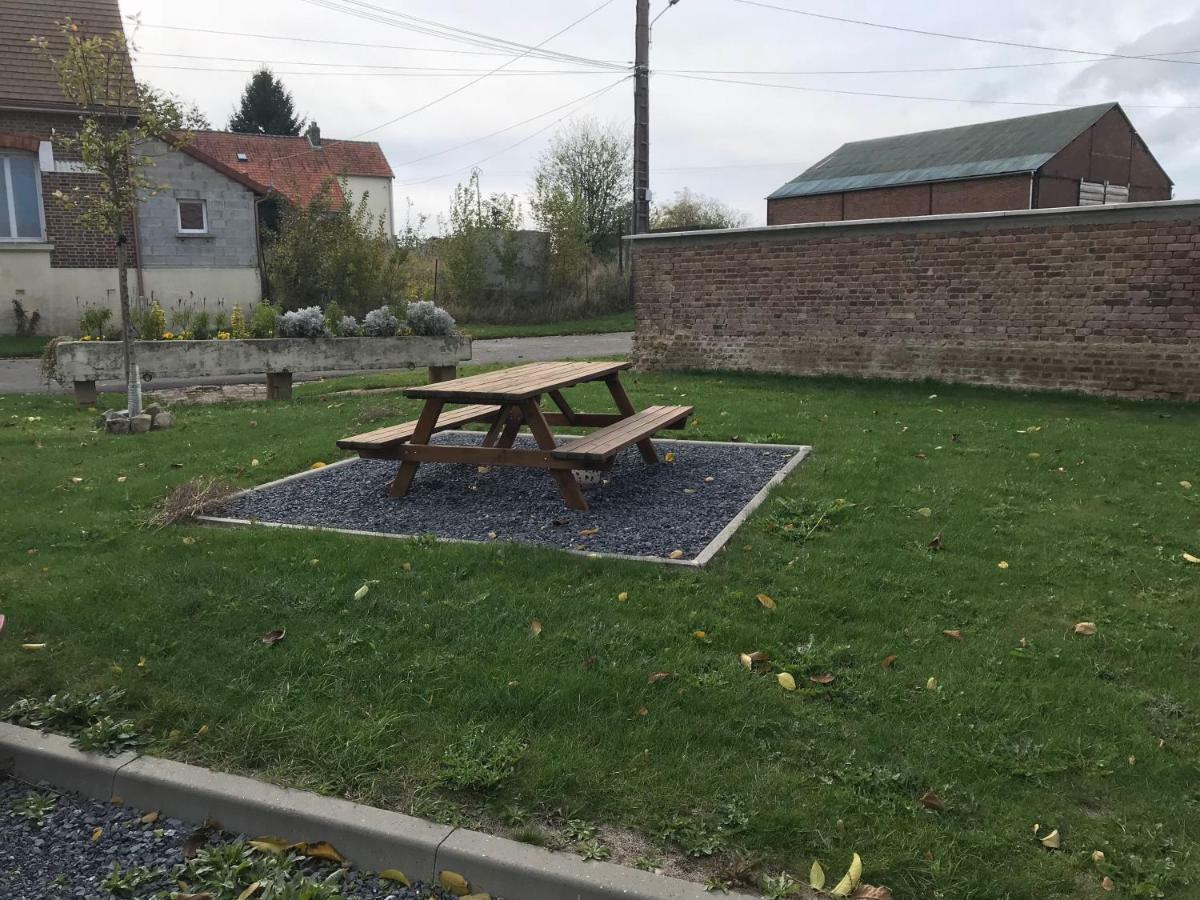 Maison 2Ch - 4 Pers En Picardie Parking Gratuit - By La Source D'Orfee Courcelette Kültér fotó